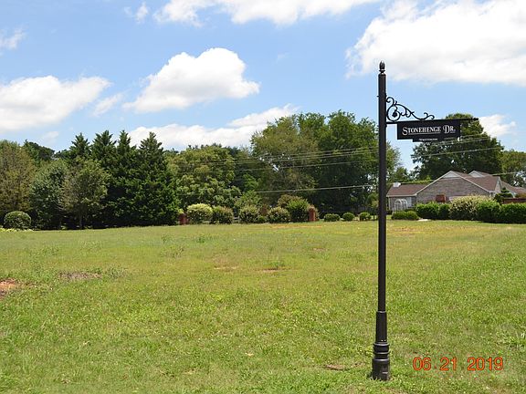 3rd image of 0 Stonehenge Dr Lot 31