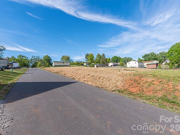 5th image of 0 Ridgeview Ln