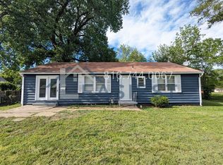 6204 E 139th St, Grandview, MO 64030