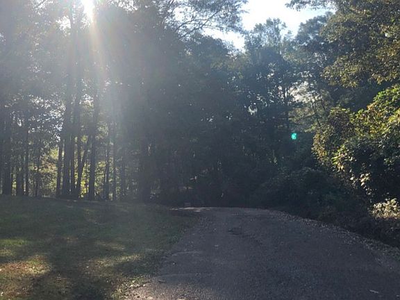 4th image of 194 Cannon Mound Dr