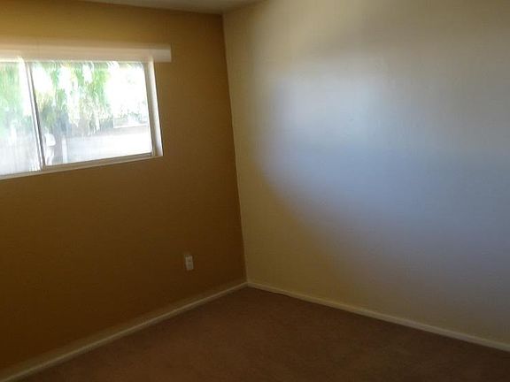3rd image of 598 W Westmont Ave