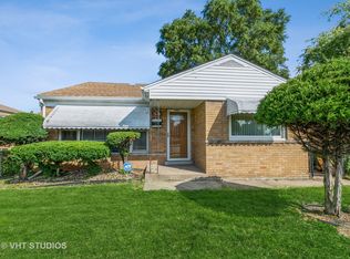 694 E Sibley Blvd, Dolton, IL 60419