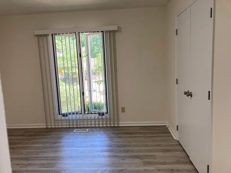 5509 Kaplan Dr #A — Photo 16