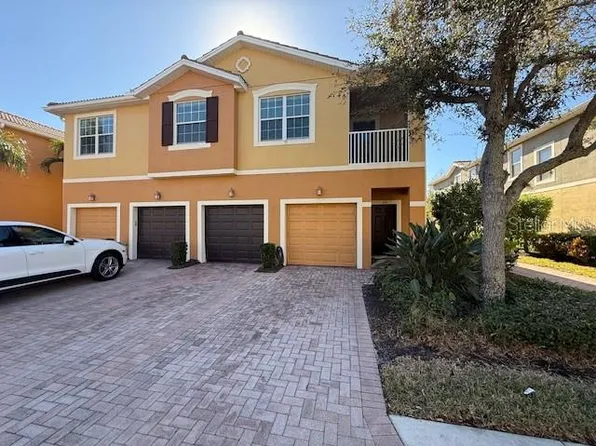 5467 Soapstone Pl Unit 203, Sarasota, FL 34233