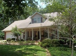 375 Chan Mar Dr, Caledonia, MS 39740