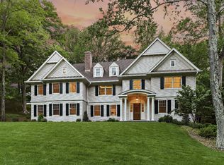 25 Thornewood Rd, Armonk, NY 10504