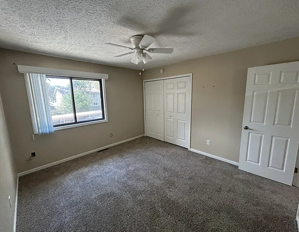 Regency Drive Townhomes — Photo 2