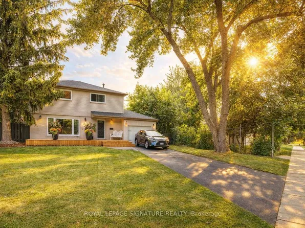 105 Catalina Dr, Toronto, ON M1M 1K7