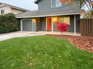 1701 SW Alexandria St, McMinnville, OR 97128