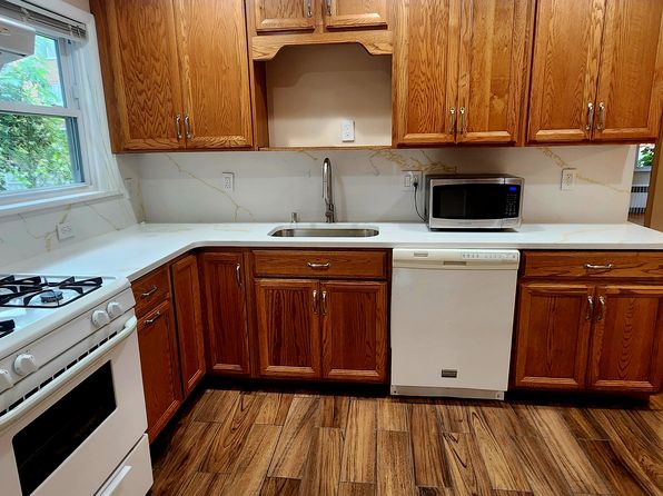 20 Carter Ct #1