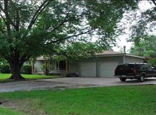 520 W 42nd St N, Wichita, KS 67204