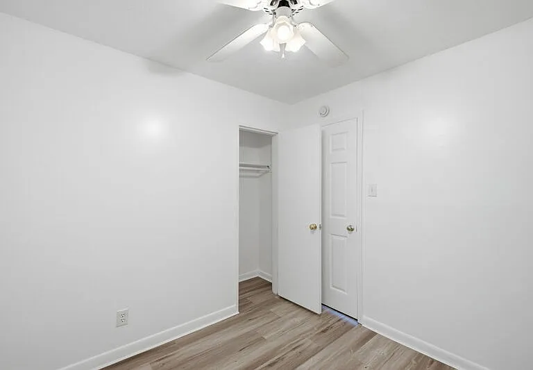 5545 Aragon Dr — Photo 11