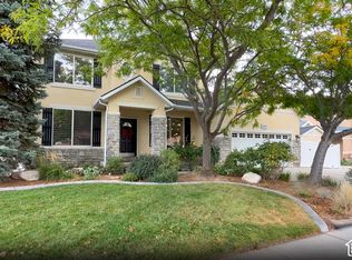 6829 S Bateman Field Dr, West Jordan, UT 84084