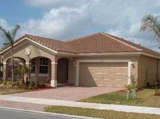 815 SE Warren Way, Stuart, FL 34997