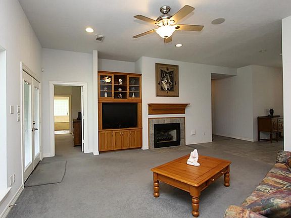 4th image of 41111 N Mill Dr