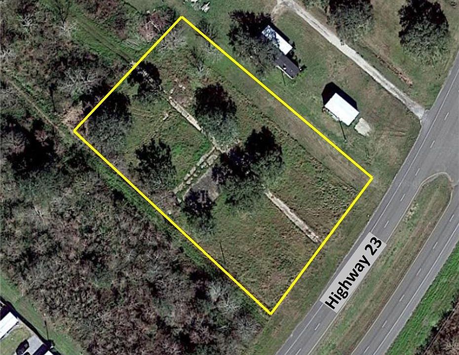 1st image of 118 Madere Ln