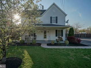 443 13th St, Hammonton, NJ 08037