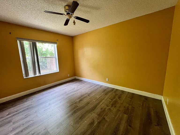 5855 Timber Valley Dr — Photo 9