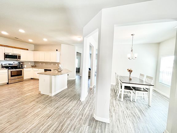 4th image of 286 Claudia Drive Drive