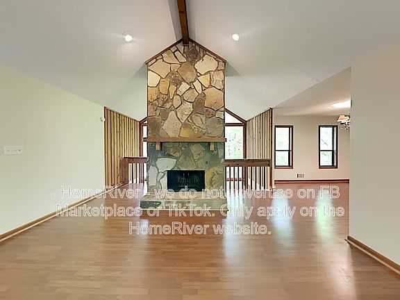 2nd image of 2551 Hunton Ct NE