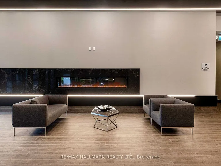 8 Trent Ave #615 — Photo 24