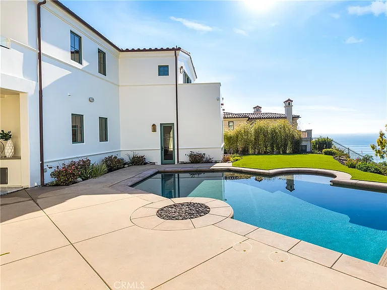 32009 Cape Point Dr — Photo 24