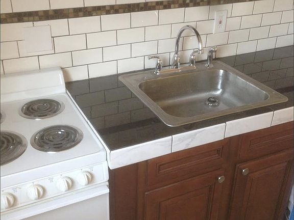 2nd image of 4049 W Pine Blvd APT 209