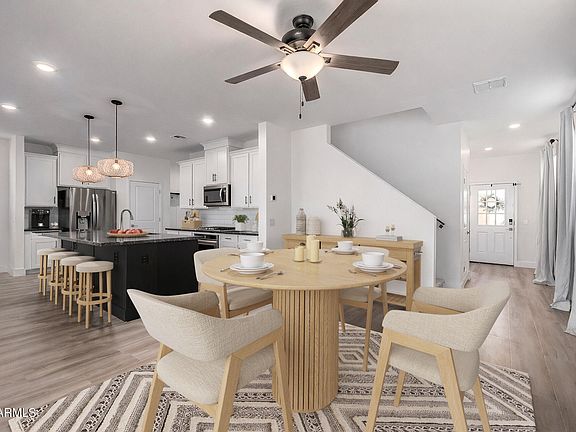 4th image of 14137 W Voltaire Street