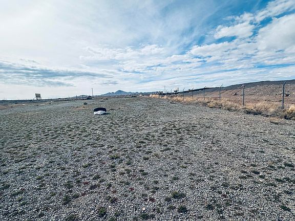 4th image of 65 Old Highway 70