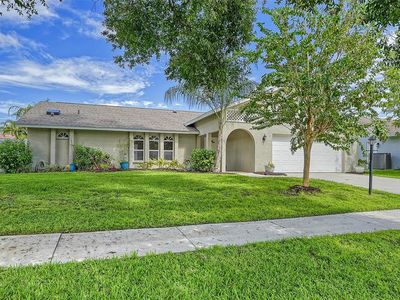 5577 Sweetwater Oak Dr, Sarasota, FL, 34232