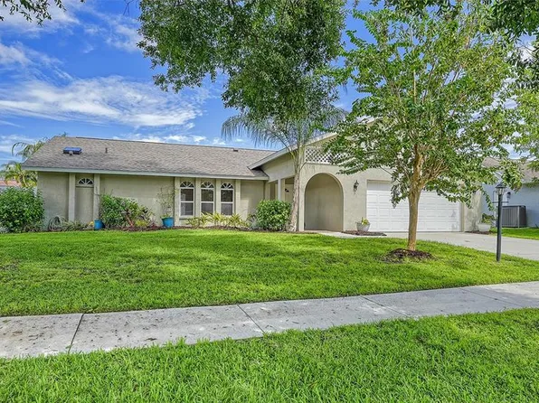 5577 Sweetwater Oak Dr, Sarasota, FL 34232