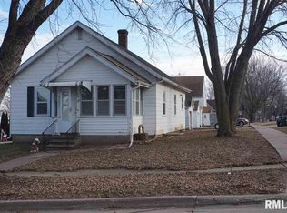 32 S Stephens St, Preston, IA 52069
