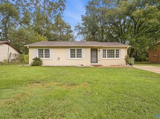 6402 Sandia Blvd NW, Huntsville, AL 35810