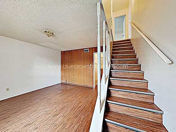 4th image of 3728 Cibolo Dr APT B