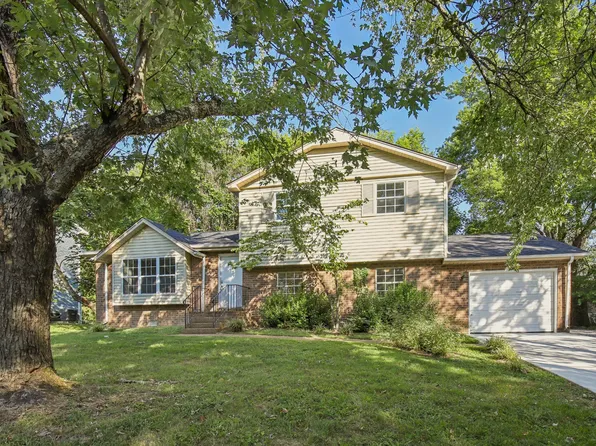 5148 Roxborough Dr, Hermitage, TN 37076
