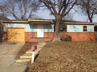 203 E 11th St, Owasso, OK 74055