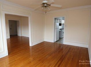 520 W Addison St, Chicago, IL 60613