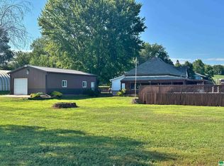 777 Fiddler Creek Rd, Homer, NE 68030