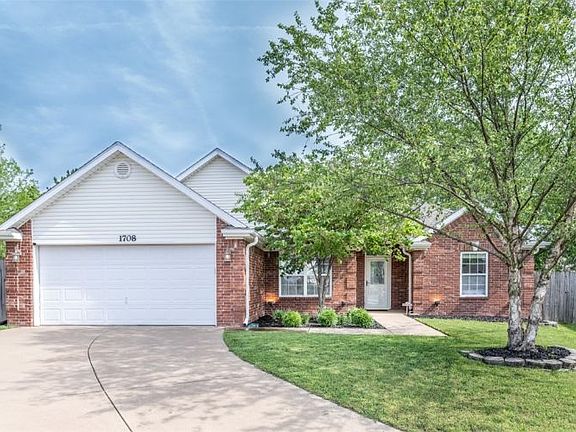 2nd image of 1708 N America Ct