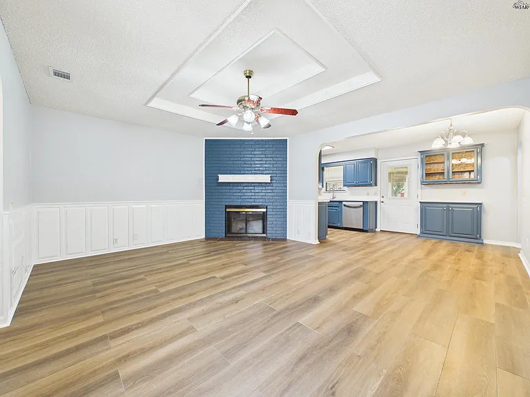 4844 Matterhorn Dr — Photo 6