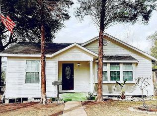 136 Rustic Dr, Pasadena, TX 77502