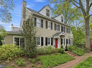7 Farm Rd, Wayne, PA 19087