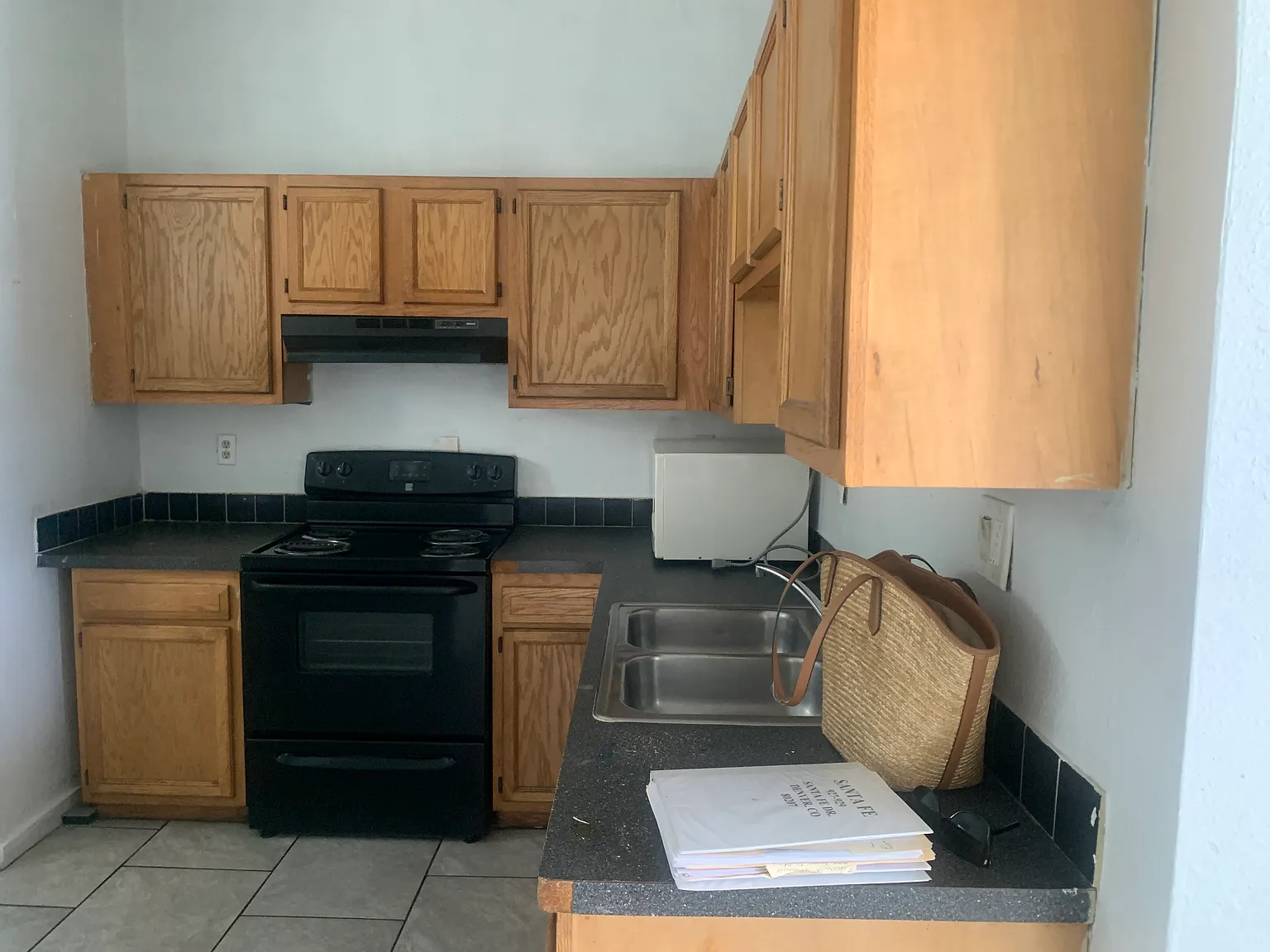 2 bed, 950 sqft, $1,700 — Photo 3