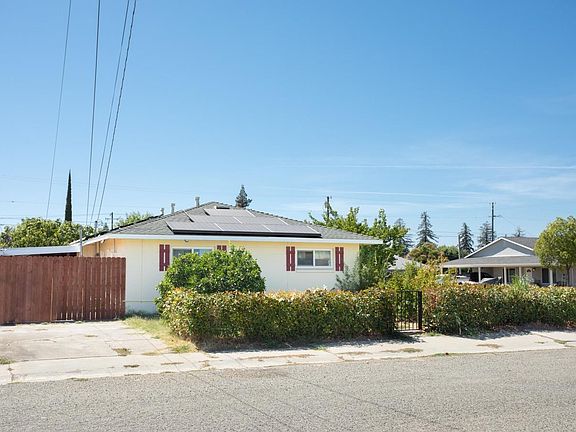 3rd image of 330 E 19th St