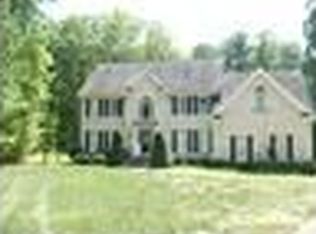 804 Ivanhoe Dr, Raleigh, NC 27615