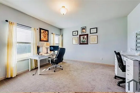 4 bed, 2805 sqft, $3,850 — Photo 4