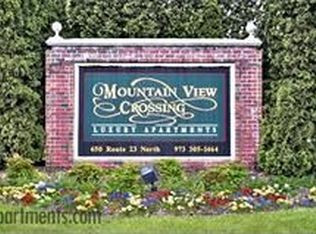 2215 Crossing Way, Wayne, NJ 07470