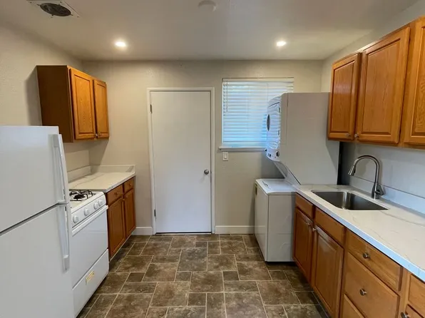 156-158 Chandler St, Vacaville, CA 95688