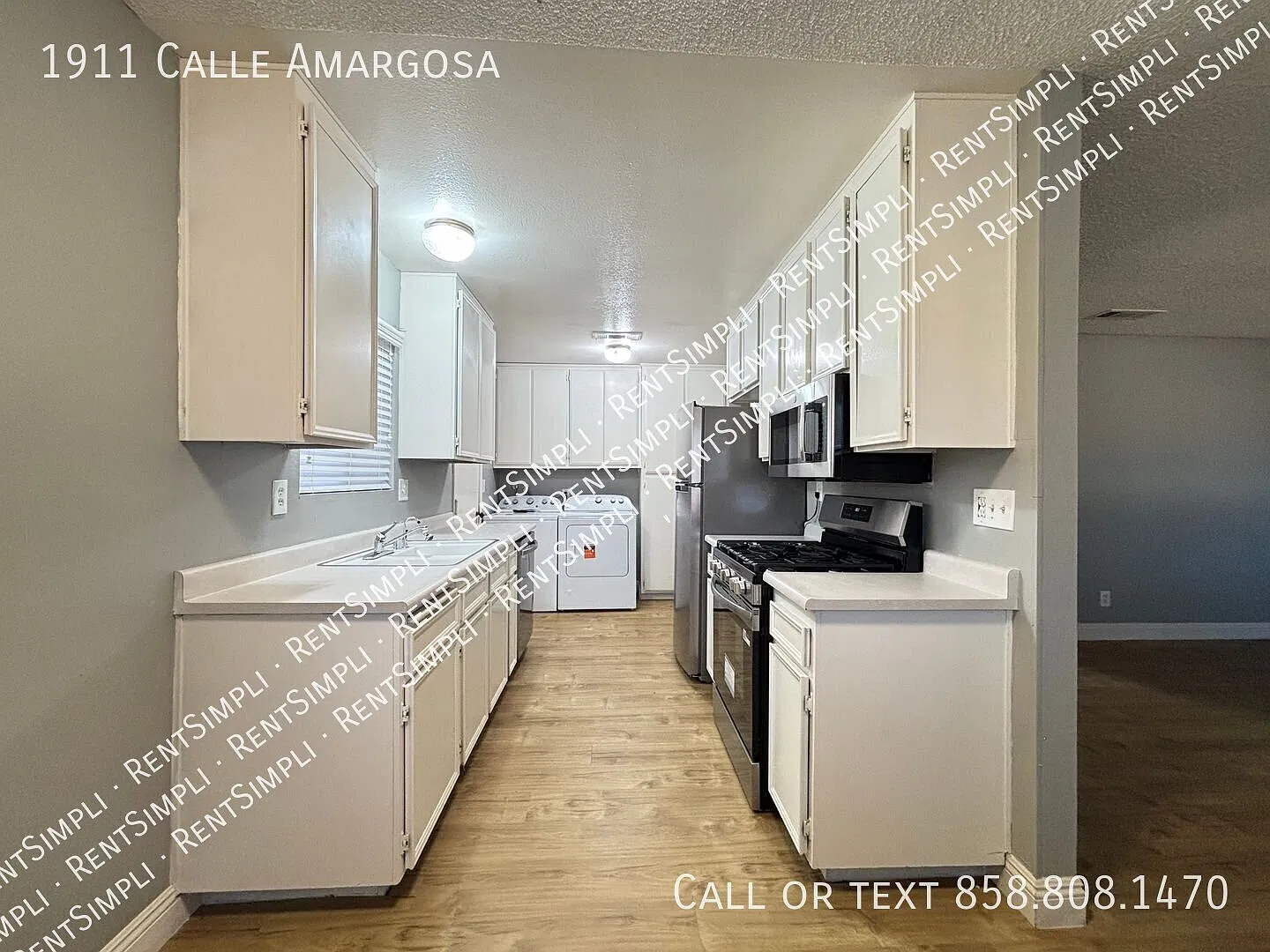 Freshly Updated 2-Bedroom Home in a Desirable 55+ Community! — Photo 4