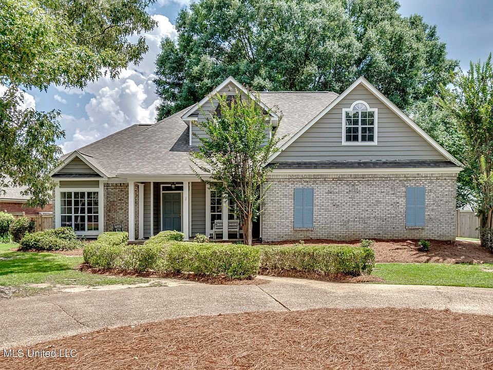 1st image of 101 Darrowsby Pl